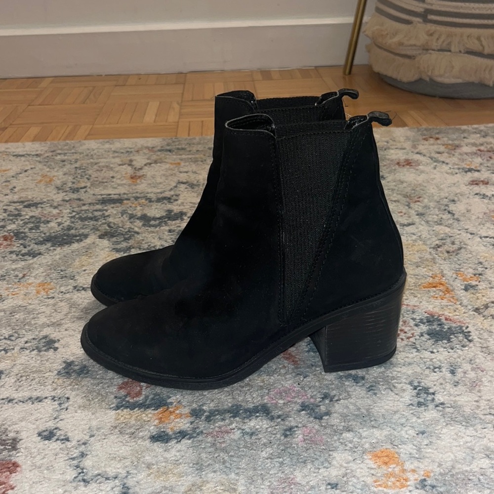 Aldo Suede Black Booties size 8.5